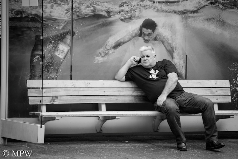 Auckland City street photo, Queent St, black and white